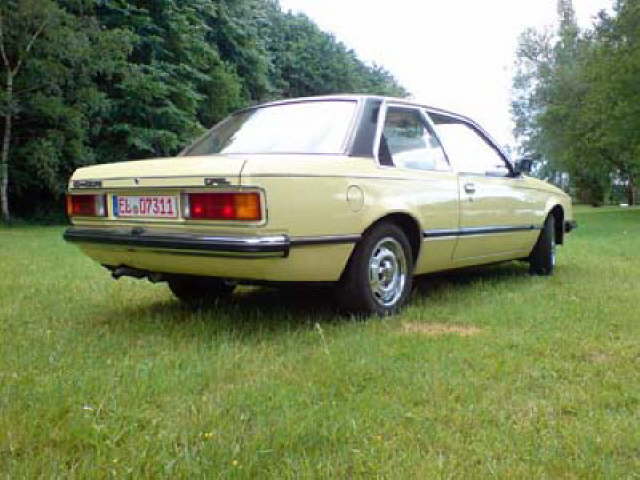 OpelCommodore02